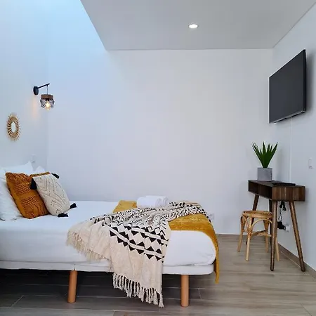 Prázdninový dům Casinha De - Terraco Privado, Ac, Wifi, Centro 250m Ferragudo (Faro)