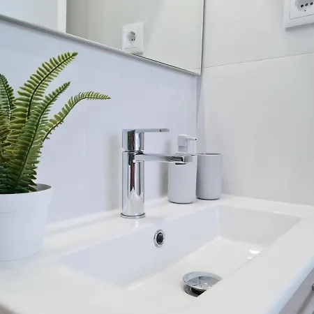 Ferienhaus Casinha De - Terraco Privado, Ac, Wifi, Centro 250m Ferragudo (Faro)