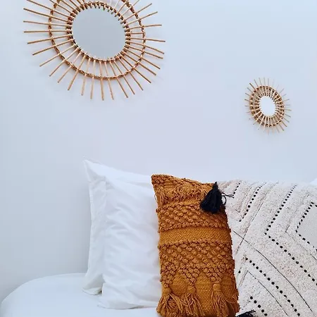 Ferienhaus Casinha De - Terraco Privado, Ac, Wifi, Centro 250m *