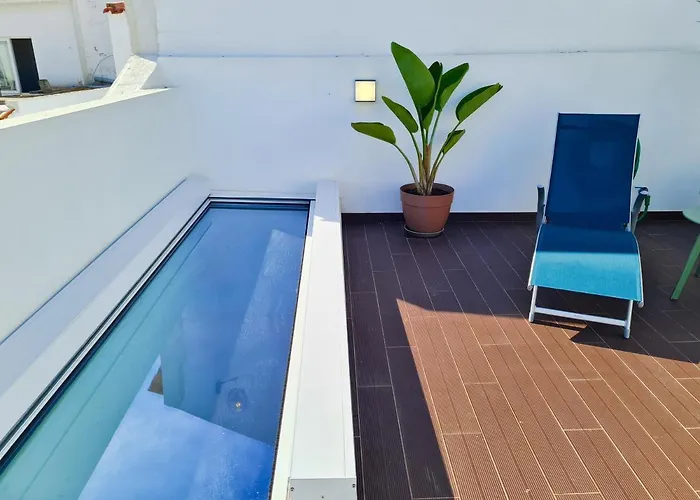 Casinha De - Terraco Privado, Ac, Wifi, Centro 250m 度假居