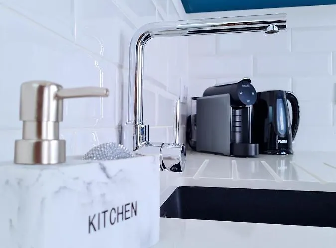 Casinha De - Terraco Privado, Ac, Wifi, Centro 250m 度假居 *
