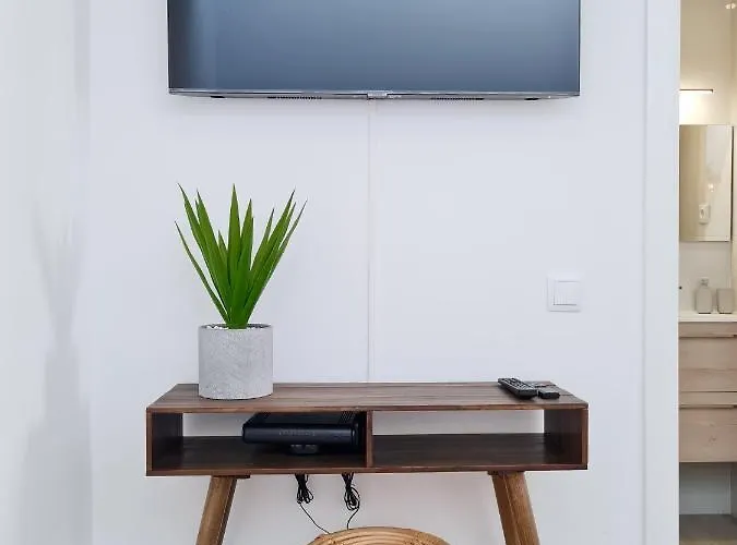 Casinha De - Terraco Privado, Ac, Wifi, Centro 250m 度假居