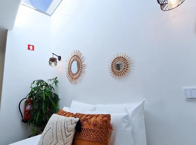 度假居 Casinha De - Terraco Privado, Ac, Wifi, Centro 250m