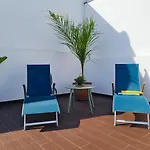 Casinha De - Terraco Privado, Ac, Wifi, Centro 250m